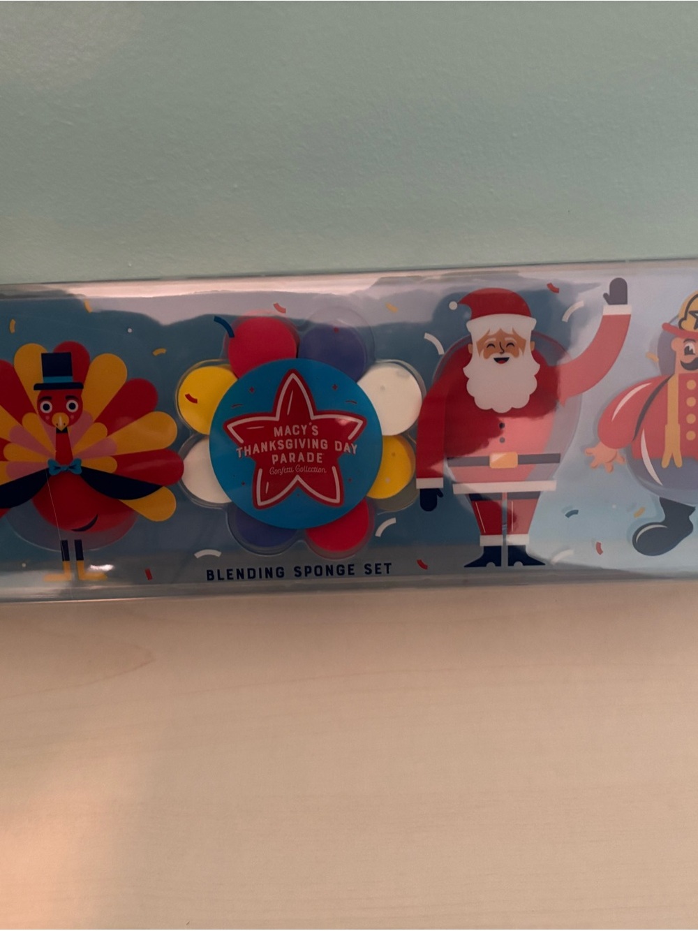 Macy's Holiday Flower-Shaped Makeup Sponge Set - Red, Blue, Yellow, White